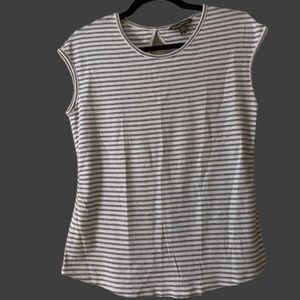 𝅺TOMMY BAHAMA Striped Sleeveless Tee, size S
